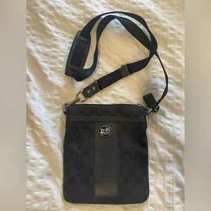 Coach crossbody purse